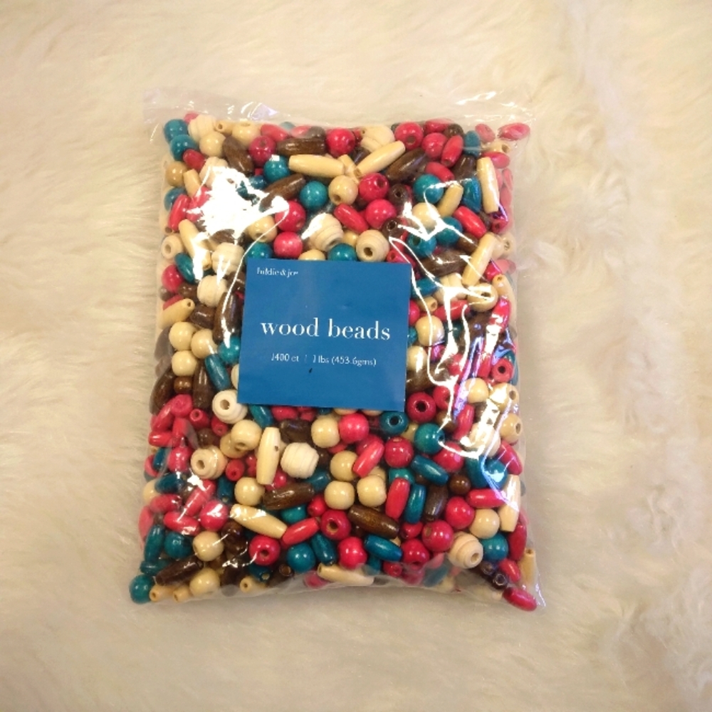 BEADS Hildie & Jo Colorful Wooden Beads, 1400 Count, 1 Pound Of Beads